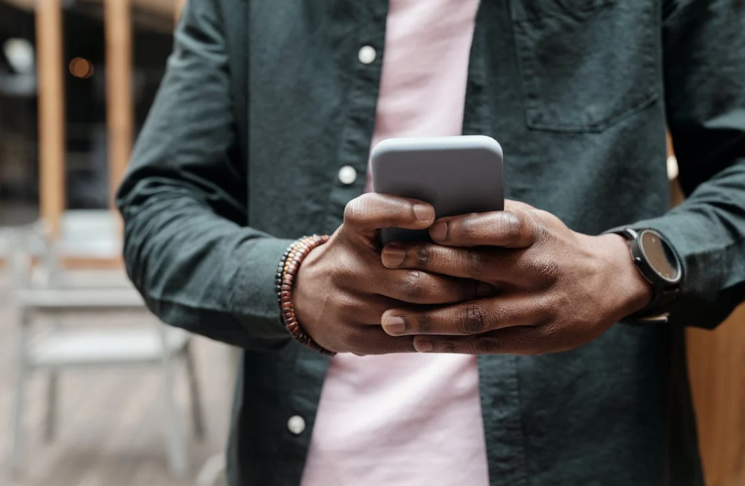 betting with a phone